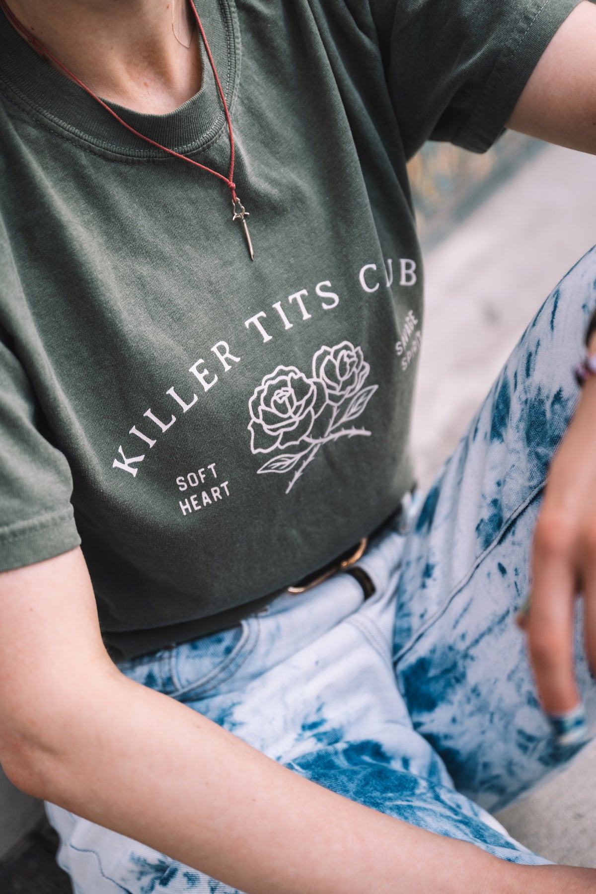 Unshaken Vintage Tee- Army Green